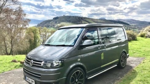 Ollie – 4 berth Volkswagen Campervan - Ollie