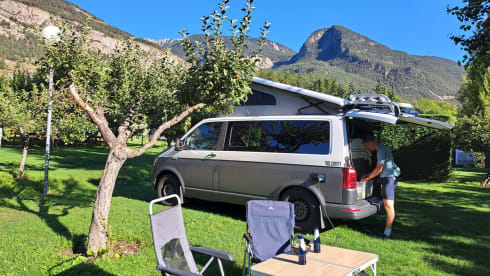 Dolomiti – 4p Volkswagen bus from 2017