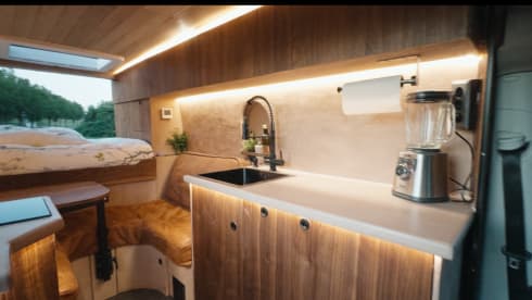 2-seater Volkswagen bus from 2018