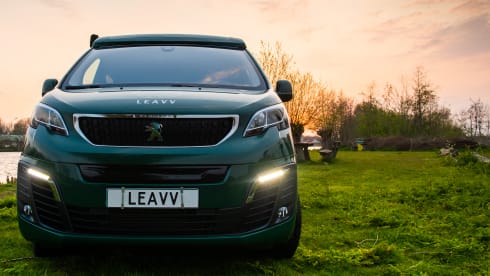 LEAVV  – Elektrische camperbus Limburg⚡️Ga jij ook duurzaam op reis? 🚌🌱 - Ell (1)