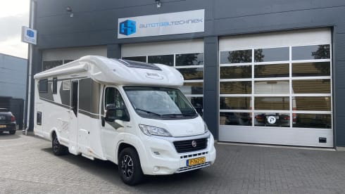 4p McLouis semi-integrated uit 2018