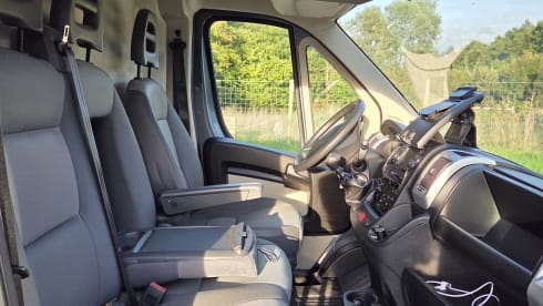 Jouw eigen huisje op wielen – Zweisitziger Fiat-Bus aus dem Jahr 2019