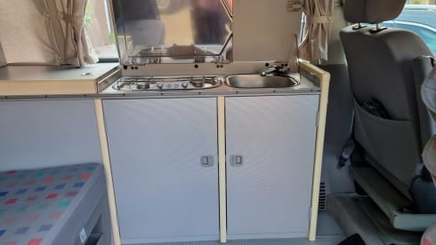 4p Volkswagen campervan from 2002