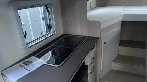 NEW! Semi-integrated, built in 2024, comfort, luxury and compactness, automatic