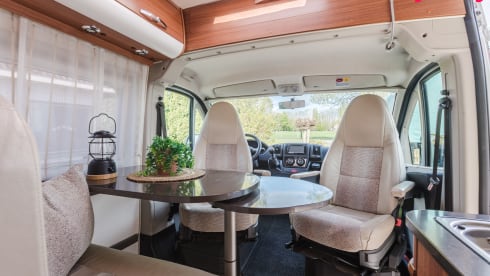 Adria Twin SLX buscamper
