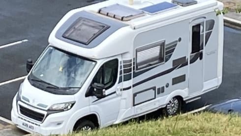 Doris – 2 berth Peugeot boxer Auto-Sleeper.