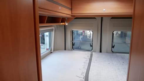 Gouden koets – An almost new Possl 2Win Plus camper from 2020, Euro6 and 141 hp