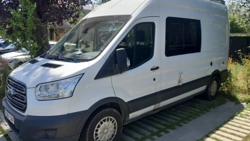 Findus  – characterful ford transit self-build (3 persons)