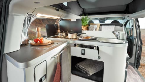 Campervan – Westfalia Ford Nugget - Campervan 4 persons