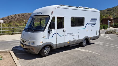 bart – 5p Hymer semi-integrated 