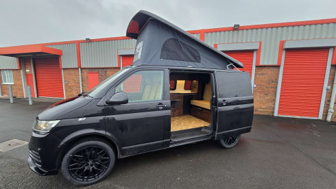 Vernon  – VW CAMPER - COMPACT & LUXURY. 