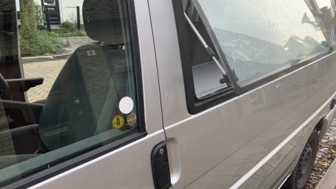 4p Volkswagen T4 camper