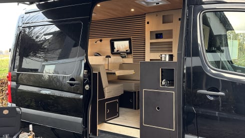 VanDong – Vw Crafter off grid 