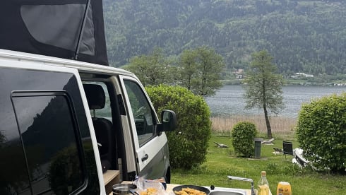 3p Volkswagen bus from 2008