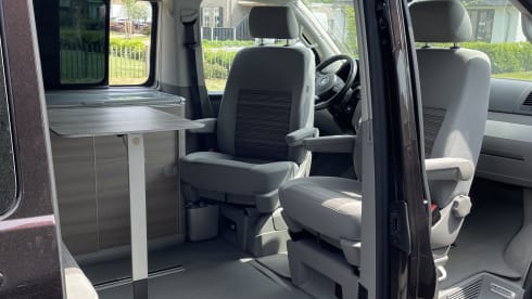 Black Berry – 4p VW T5 California