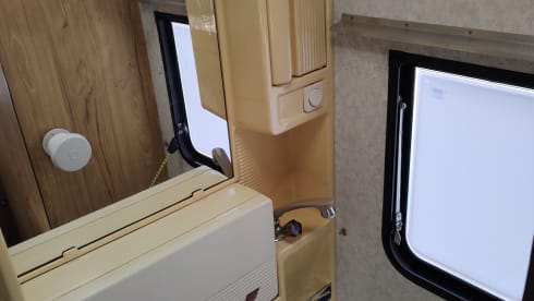 gezinscamper – 6p Fiat alcove from 1993