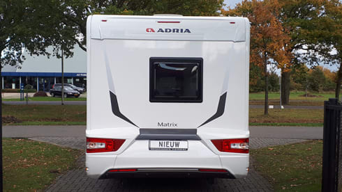 Luxury Adria Matrix 670 slt.