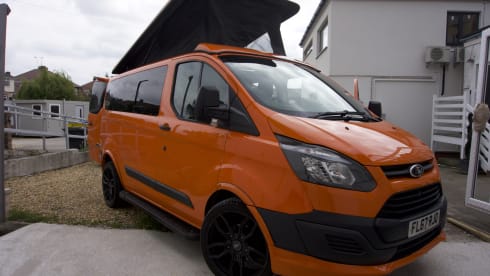 Wotsit.ontour – Wotsit 4 cuccette Ford Custom Transit 2017