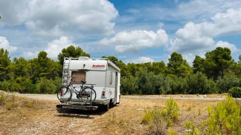 Camperverhuurvalencia.com – Nice camper for rent in Valencia
