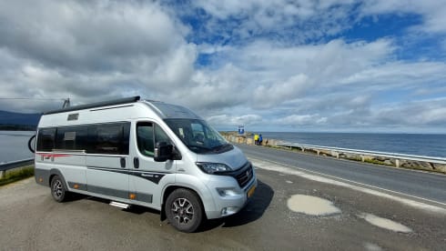 Camino – Sporty Campervan (2p), ready for adventure