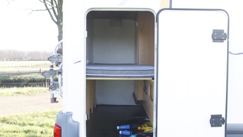 Chausson Flash 09 (2) – Spacious family camper Chausson Flash 09 (2)