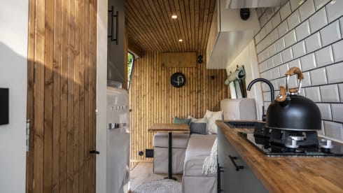 Scandi – Interior Designed Beautiful Campervan