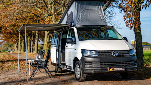 Volkswagen T5 Camperbus 4 persons 