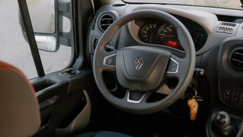 Mats – Spazioso Renault Master L3H, autonomo