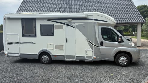 4p Challenger semi-integrated from 2012