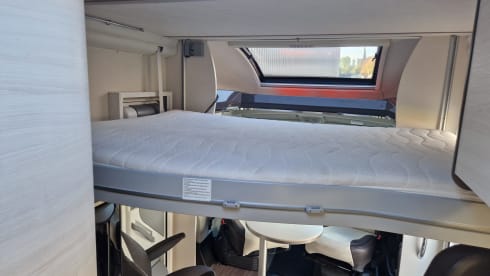 Holiday Hopper – 4p Challenger integrated uit 2018