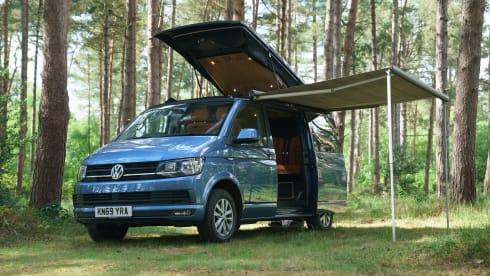 FERNWEH – Fernweh - Luxe VW-camper, ideaal voor avonturen buiten de gebaande paden.