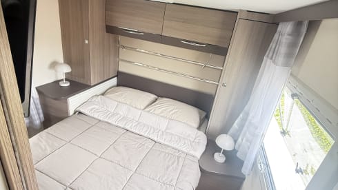 Chausson Welcome 728EB – Embark on an adventure with our Chausson Welcome 728 EB! 🚐✨