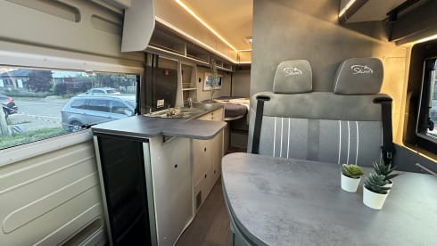 Pössl Summit Shine 640 3P – Brand new spacious campervan (2024)