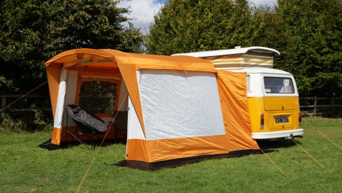 Betsy – 1979 VW T2 Bay Campervan Betsy!