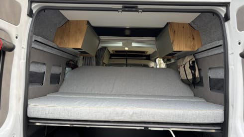 🚀 – adventurous campervan with large garage - 2024 - 4p