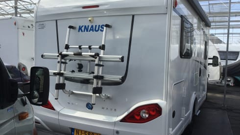 Sky wave – 4p Knaus semi-integrated from 2017