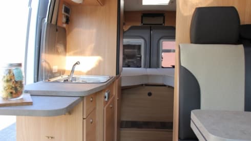 Unawatuna – Knaus Camperbus 2019, 640m long beds