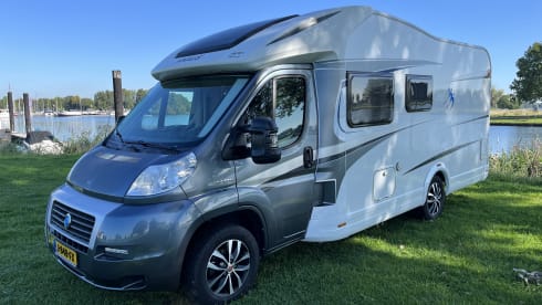 4p Knaus semi-integrated from 2014