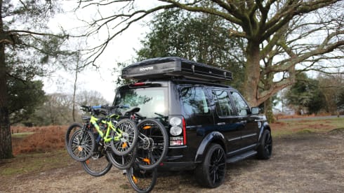 The Rig – LANDROVER DISCOVERY HSE WITH 4 BERTH iKAMPER ROOF TENT