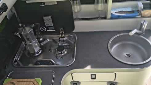 The Nugg – Ford Nugget Plus Trail 2023 - Full option camper van with lifting roof