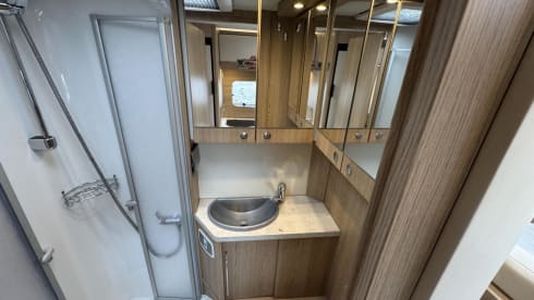 LMC 662 – 4p Dethleffs integral 2014