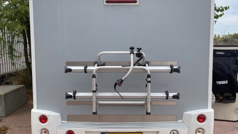 Wunderschöner, komfortabler Chausson-Camper für 4 Personen aus dem Jahr 2016!