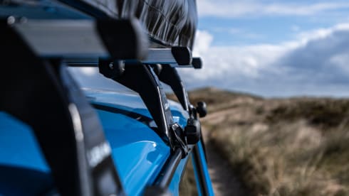 Pjotr – Lada Niva 4x4 met daktent