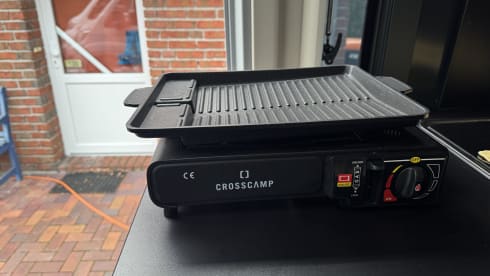 "graue Maus" – Crosscamp Camper Van Full 600 AD