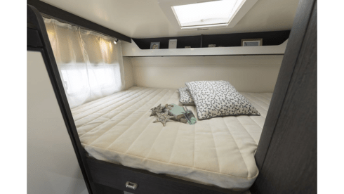 Beluga – New family camper Roller Team FORD 2022