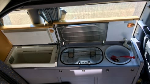 Campert (op zn Rotterdams) – Mercedes Vito 112cdi camper van (2002) - automatic