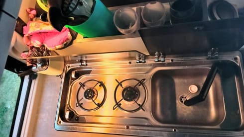 Jackie – Ford-Campingbus für 4 Personen ab 2025