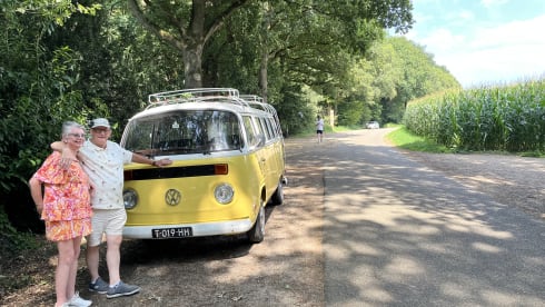 John Lemon – 5p Volkswagen bus from 1984
