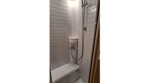 Luxurious & beautiful Bürstner 4 persons from 2019 ZGAN