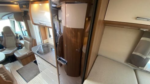 Luxury Family Carthago integral motorhome from 2019 - 4 pers